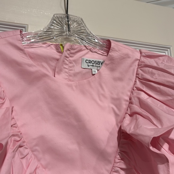 Crosby Ruffle top! - Picture 2 of 3